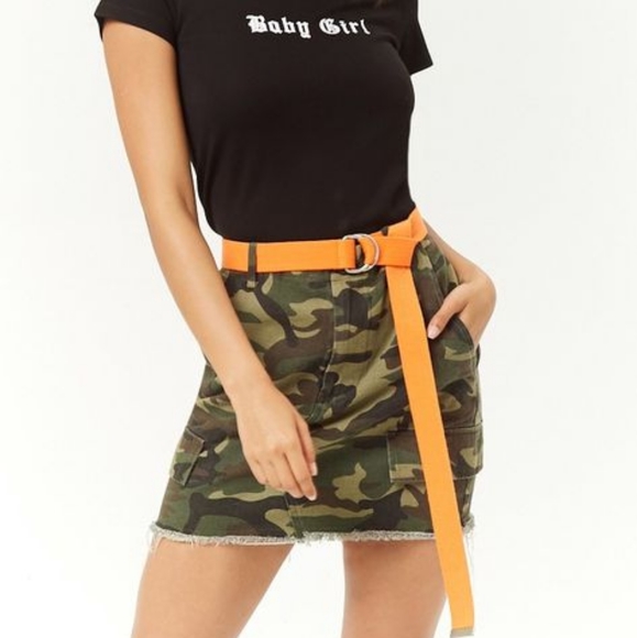 Camo Skirt - Picture 2 of 2